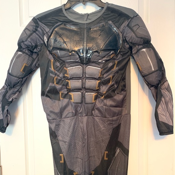 Justice League Batman Child Costume L - Picture 4 of 8